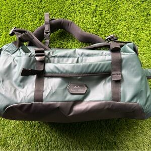 Oakley 50L Duffle/Backpack